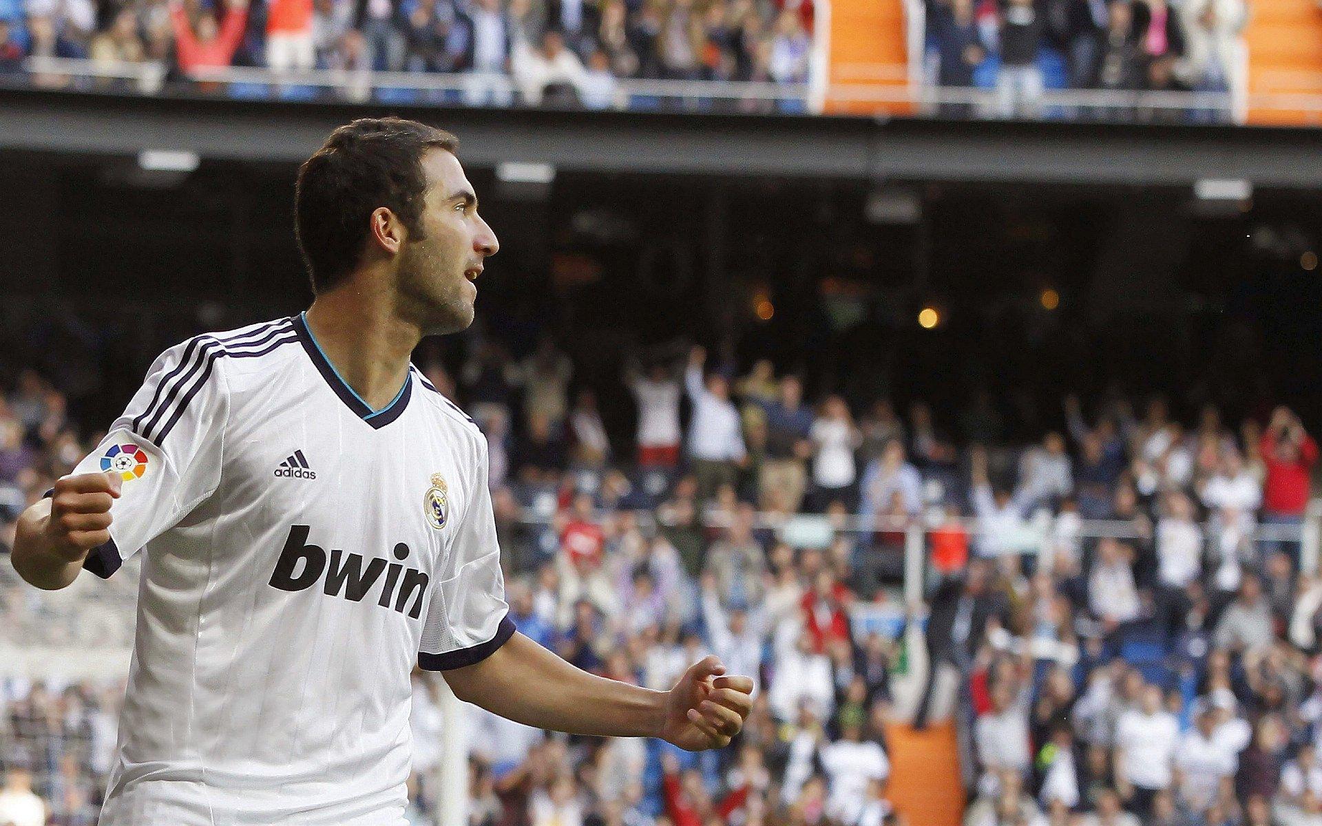 NBA30队共同退役科比球衣？球员倡议库班表态，联盟或迎历史性时刻