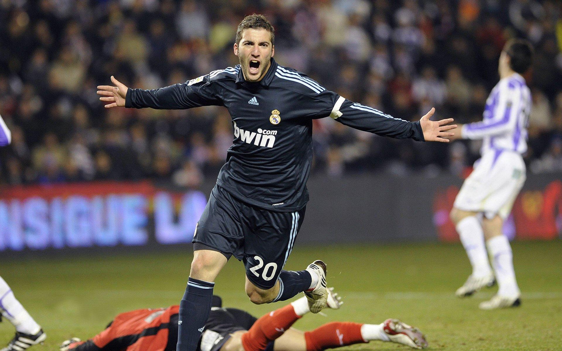 上港强援复出强势冲击三连胜 河北队冀望高拉特关键发挥扭转颓势